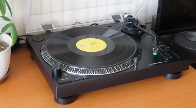 レコードプレーヤー AT-LP120XBT-USBを購入